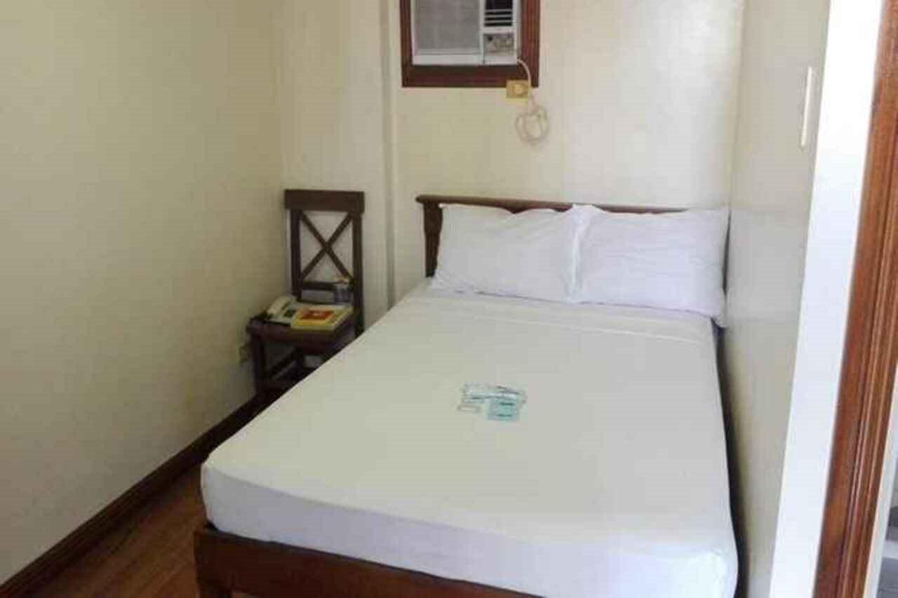 Isabelle Royale Makati Ξενοδοχείο Μακάτι Εξωτερικό φωτογραφία